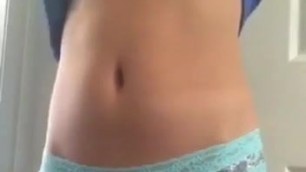 Babe removing cloths and masterbating