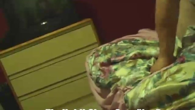 Mexican Midget Fuxks Hairy Pussy