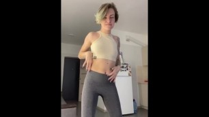 Dancing Sexy Girl Amateur